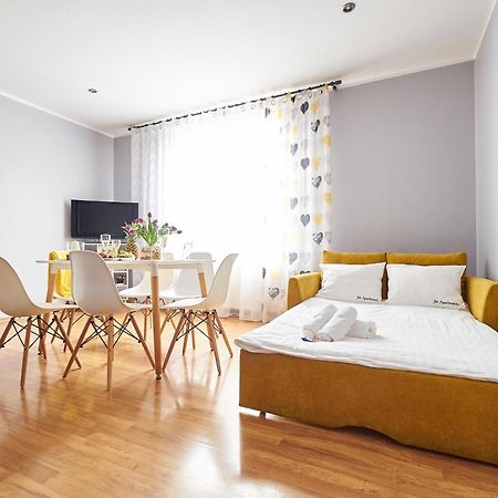 Jm Apartments Zamieszkaj W Centrum Краков Экстерьер фото