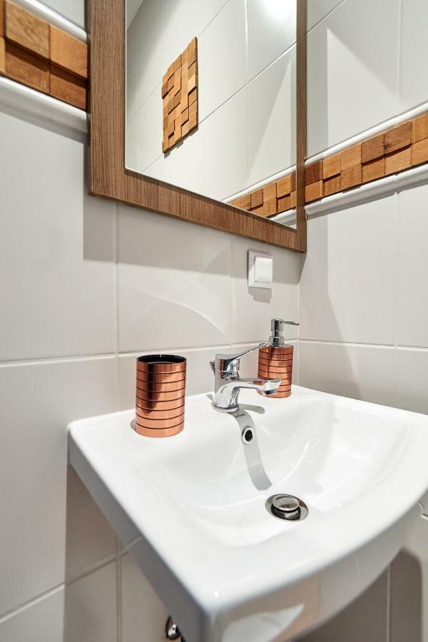Jm Apartments Zamieszkaj W Centrum Краков Экстерьер фото